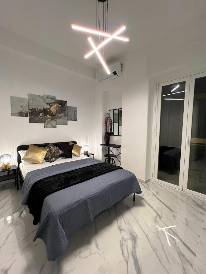 Fellini Suites Lungomare Near The Sea Catania Bagian luar foto