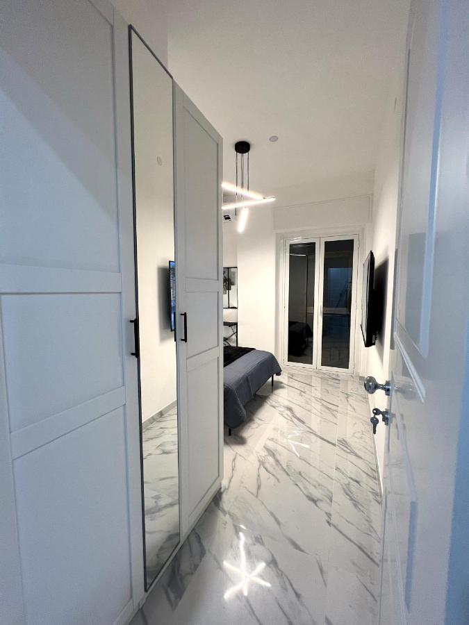 Fellini Suites Lungomare Near The Sea Catania Bagian luar foto