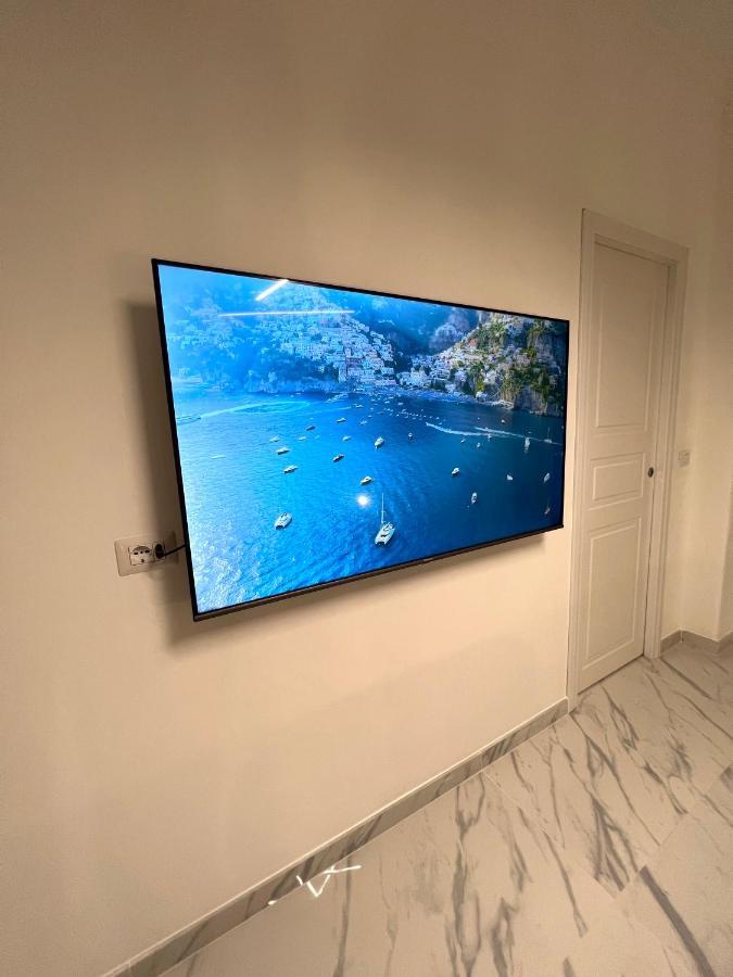 Fellini Suites Lungomare Near The Sea Catania Bagian luar foto
